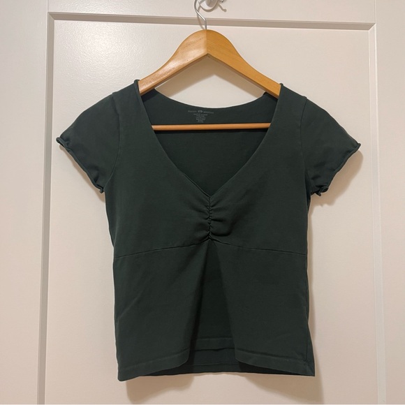 BRANDY MELVILLE - Cotton Tee - Dark Green - Women’s O/S - Picture 11 of 13